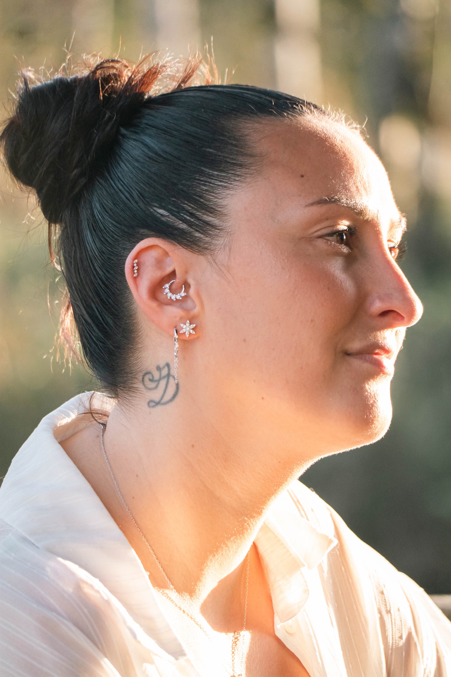 LOWEN DAITH – Anneau Feuilles en Argent 925 ou Plaqué Or 18K | Piercing Daith & Septum - Much Elegance