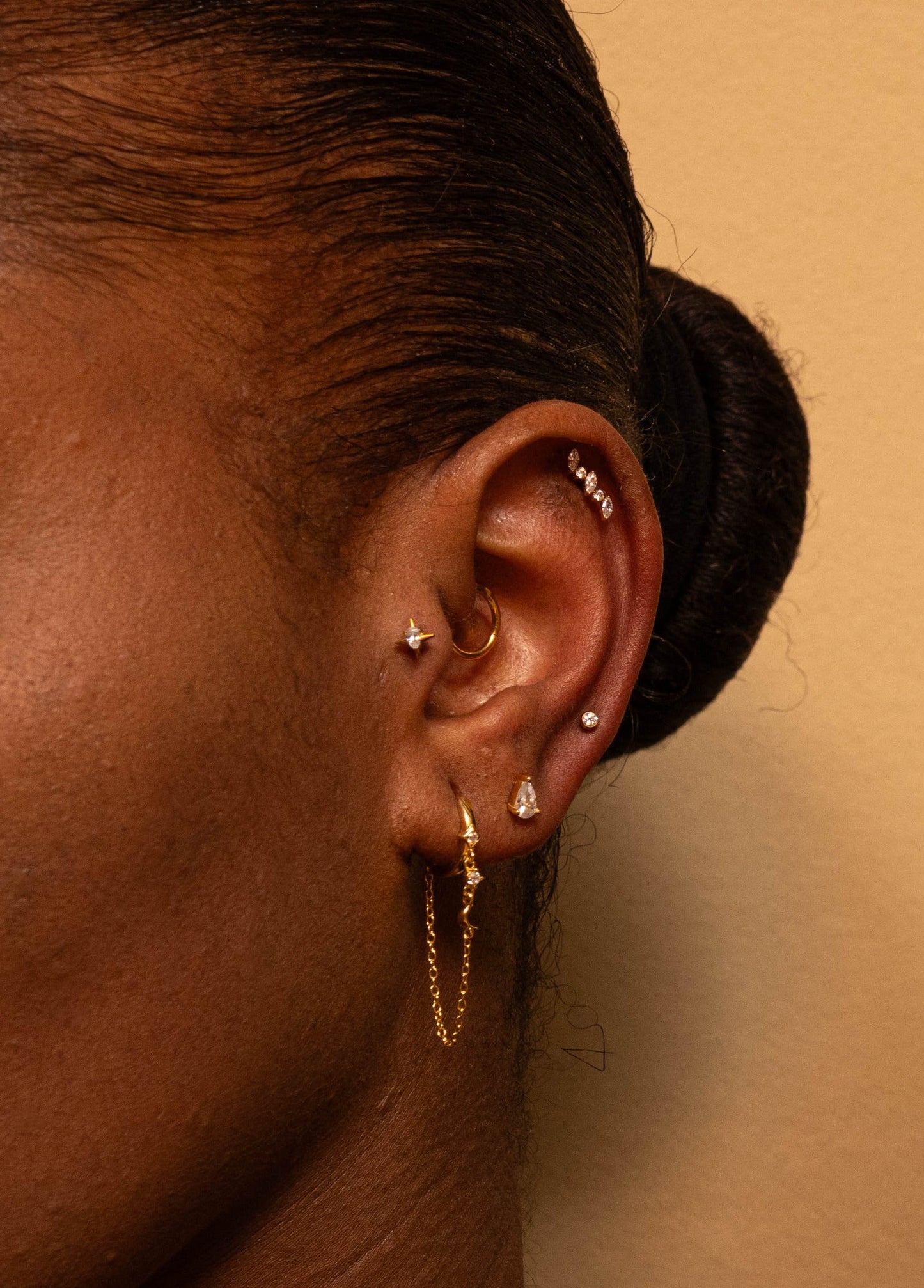 SOLÉA – Piercing Minimaliste en Titane ASTM F - 136 - Much Elegance