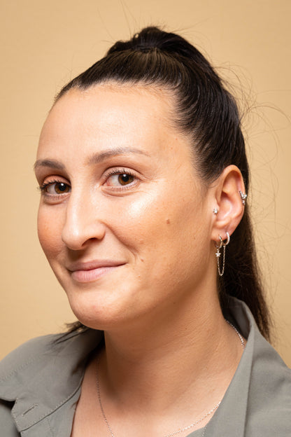 AMARIA – Piercing Papillon en Titane ASTM F - 136 | Ailes Cristal & Goutte Suspendue (Or 18K ou Argent) - Much Elegance