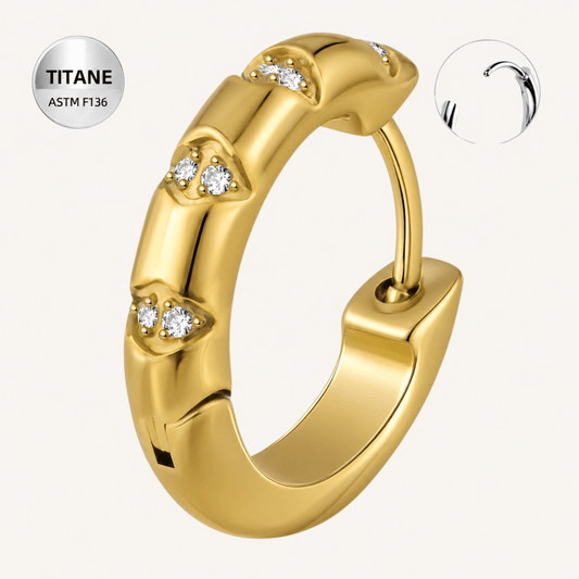 Créole d’oreille en titane ASTM F136 hypoallergénique - VELIA - Much Elegance
