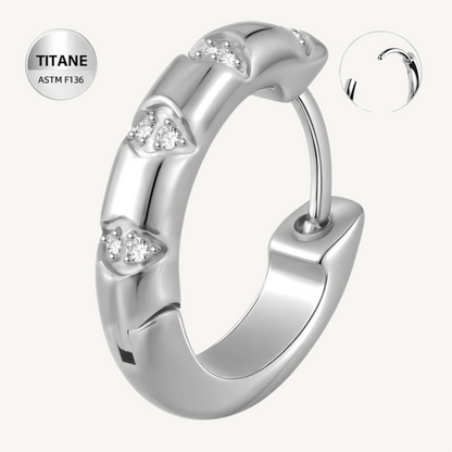 Créole d’oreille en titane ASTM F136 hypoallergénique - VELIA - Much Elegance