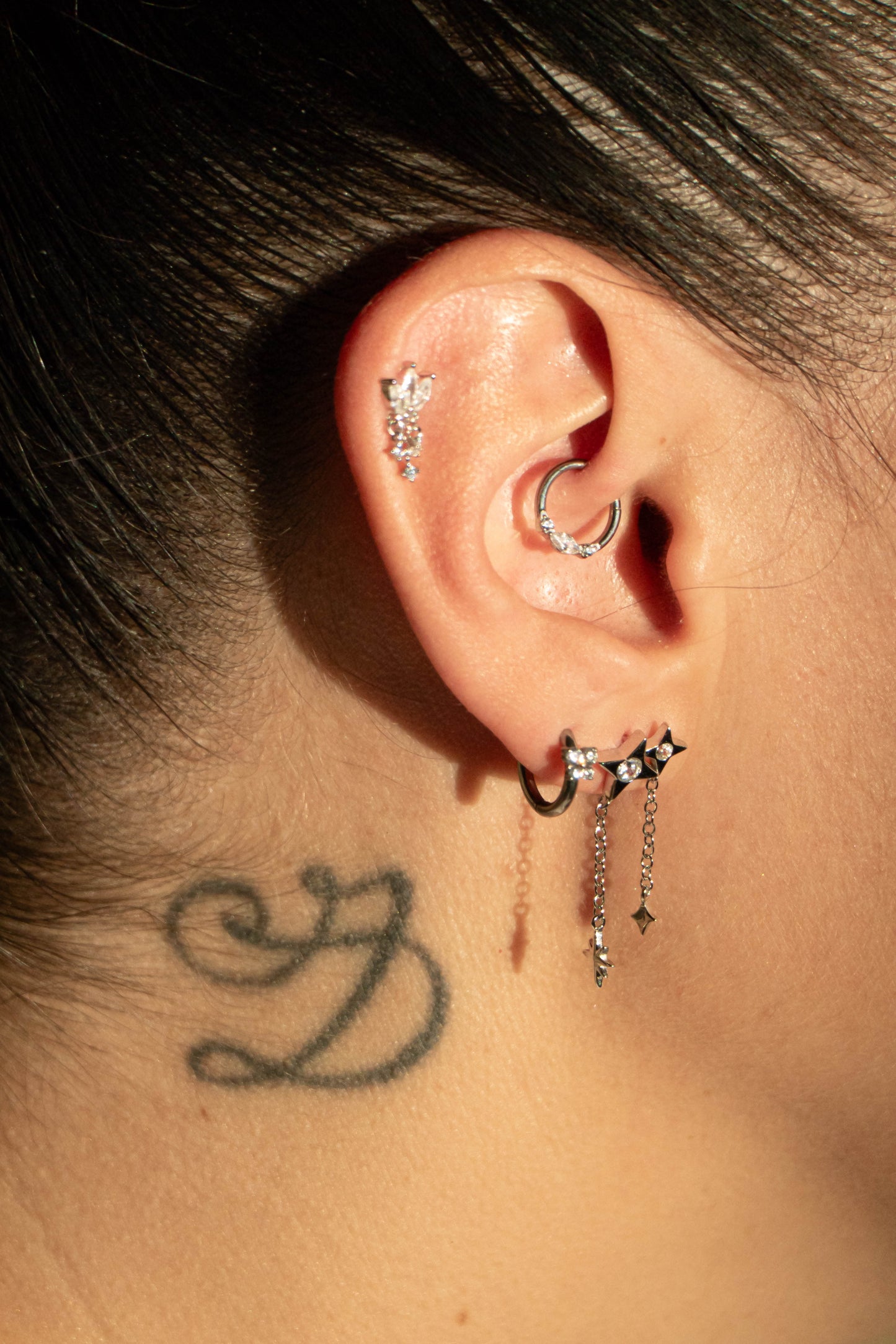 IVY DROP – Piercing cascade fleur zircon en argent 925 - Much Elegance