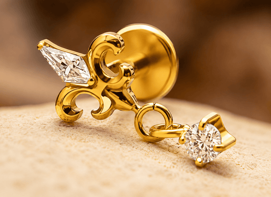 Piercing d’oreille en titane ASTM F136 hypoallergénique - ALTHEA - Much Elegance