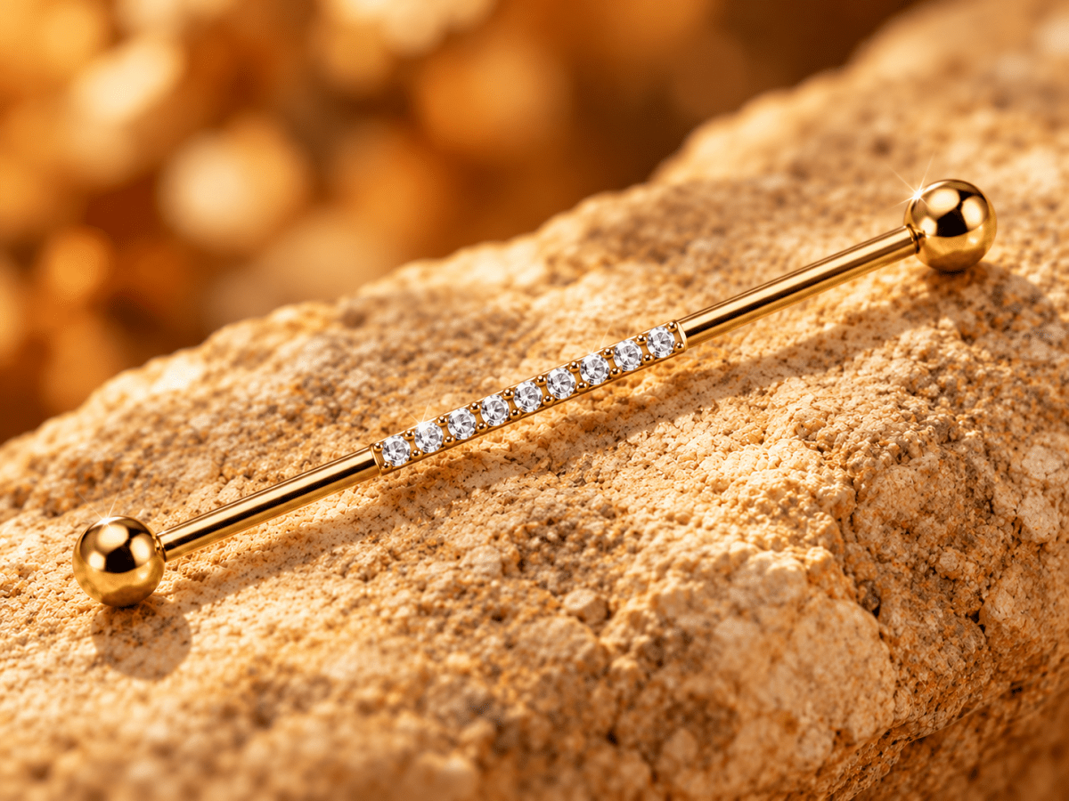 Piercing industriel en titane ASTM F136 à ligne de pierres - LIGNÉA - Much Elegance